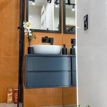 Comfortable 1-room Close To The Center * 바르샤바