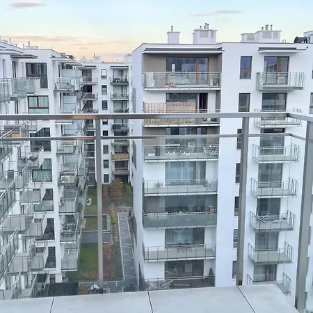Comfortable 1-room Close To The Center Warschau