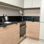 Comfortable 1-room Close To The Center Διαμέρισμα